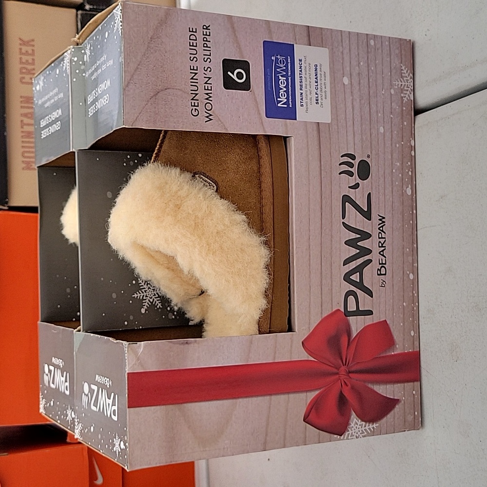 Suede Slipper